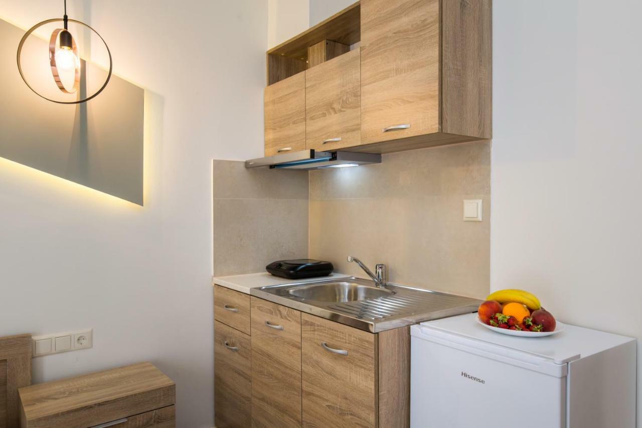 Studios & Apartments Elisabeta 리메나리아 외부 사진