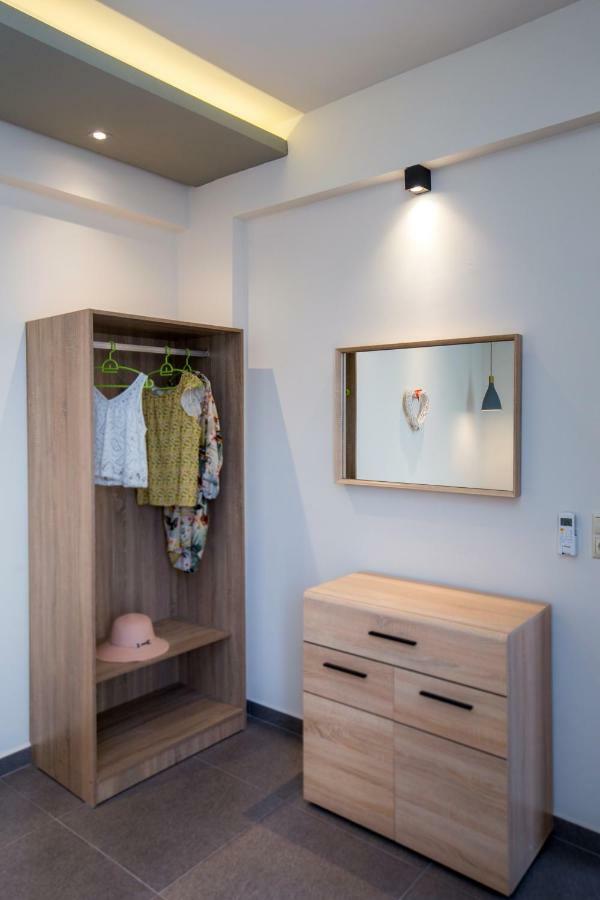 Studios & Apartments Elisabeta 리메나리아 외부 사진