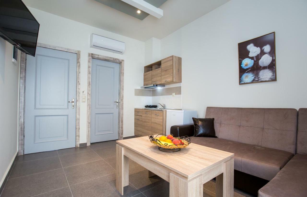 Studios & Apartments Elisabeta 리메나리아 외부 사진