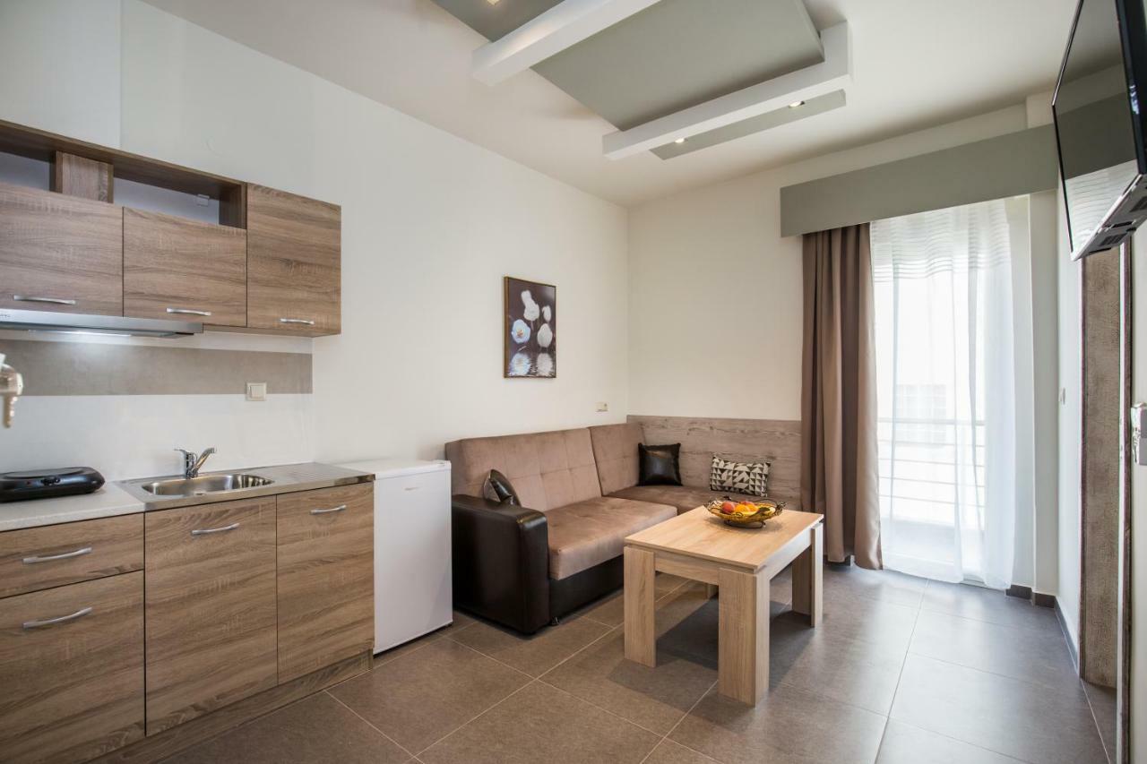 Studios & Apartments Elisabeta 리메나리아 외부 사진
